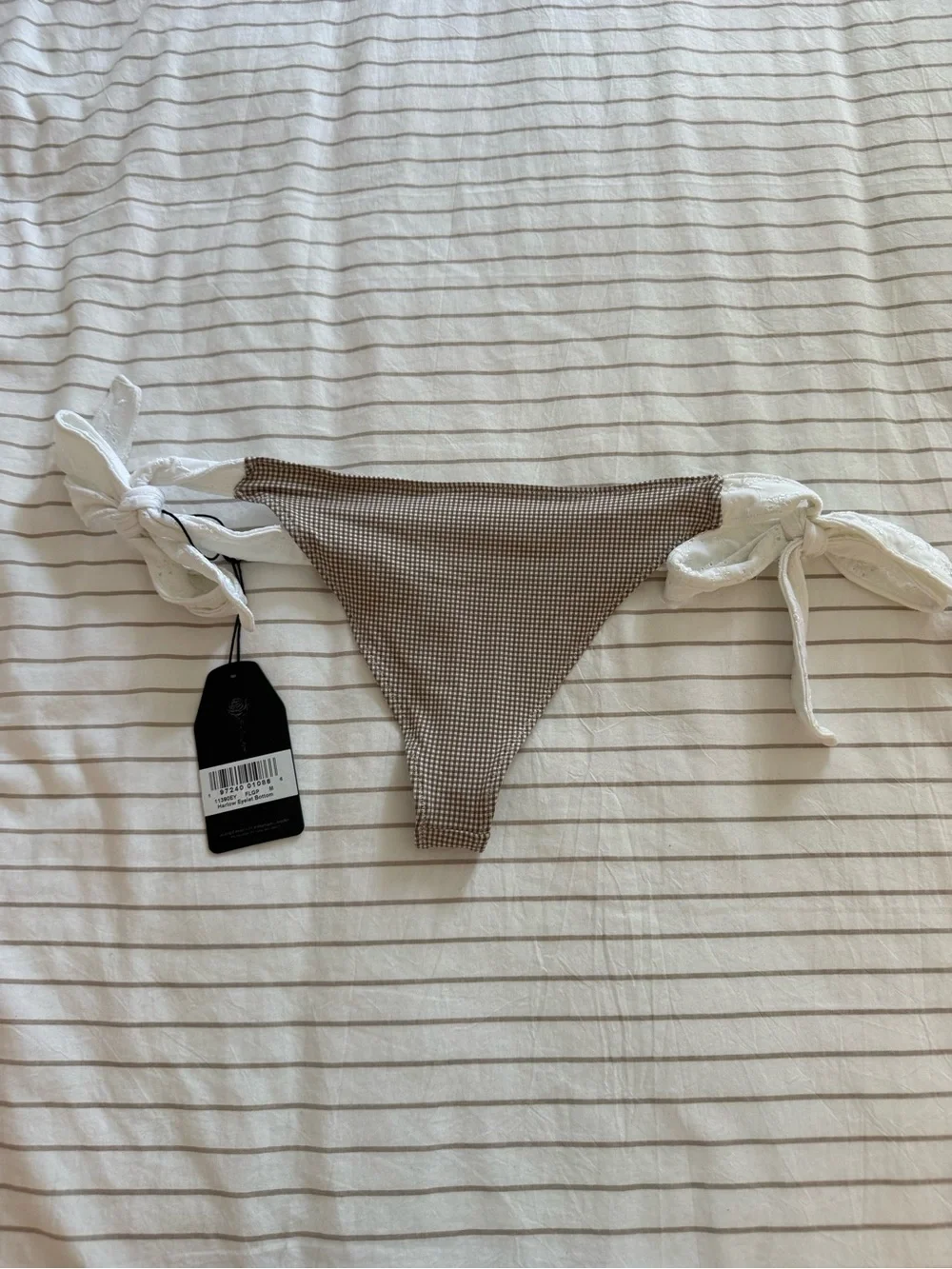 tie side